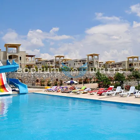 בית נופש Bodrum Fcc 2 Bedroom Lakeview Garden Holiday Apartment A70 *