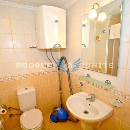 Bodrum Fcc 2 Bedroom Lakeview Garden Holiday Apartment A70 בית נופש *