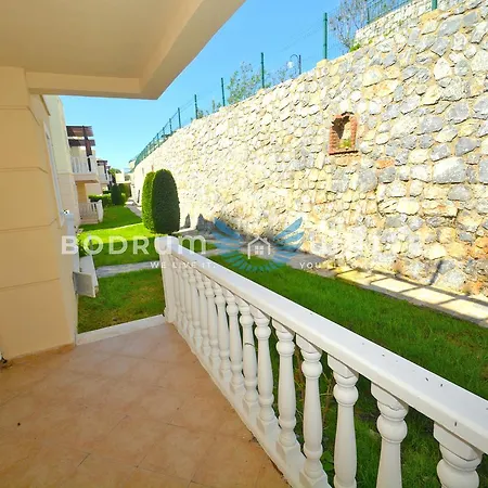 Bodrum Fcc 2 Bedroom Lakeview Garden Holiday Apartment A70