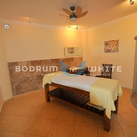 Bodrum Fcc 2 Bedroom Lakeview Garden Holiday Apartment A70 * 博阿齐奇